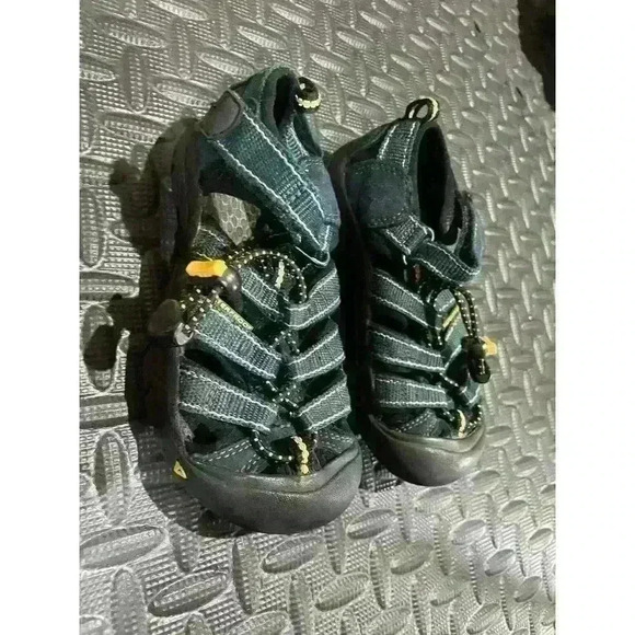 Boys' Keen Newport H2 Sandals, size 11 - Picture 2 of 7